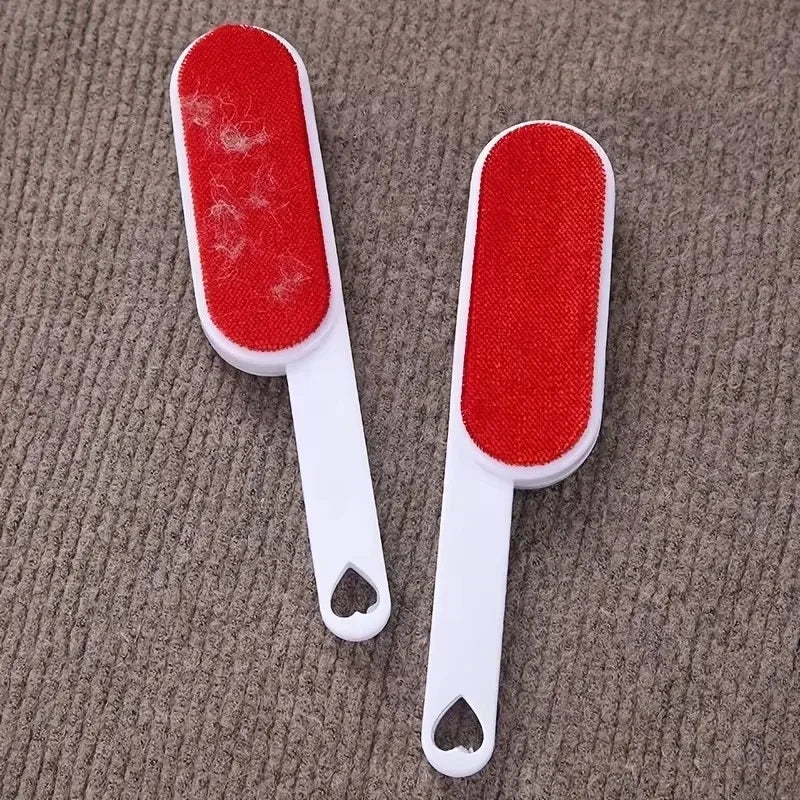 Self-Cleaning Lint Roller